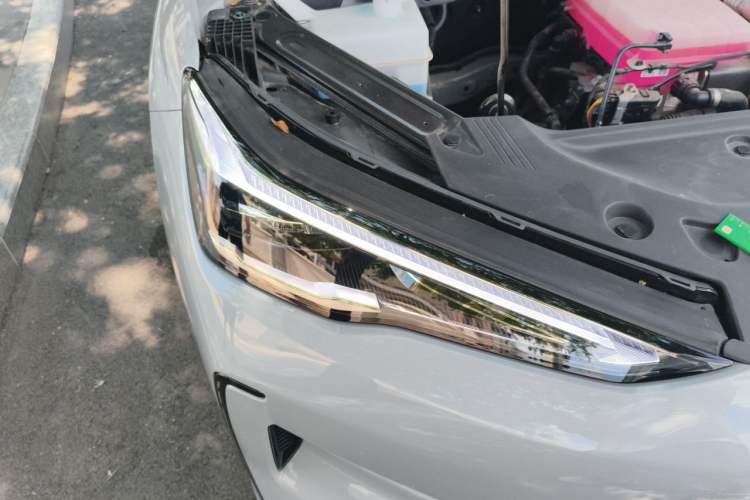 Used Geely Galaxy E5 2024 440km Exploration Version Right Front Headlight