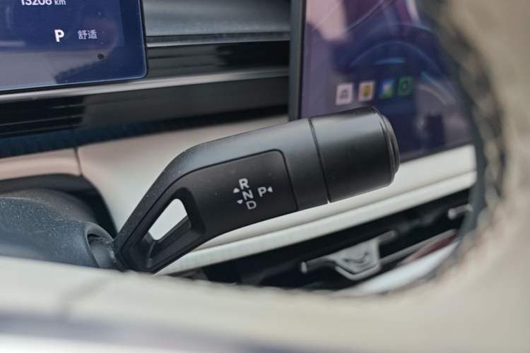 Used Geely Galaxy E5 2024 530km Starship Edition Gear Lever