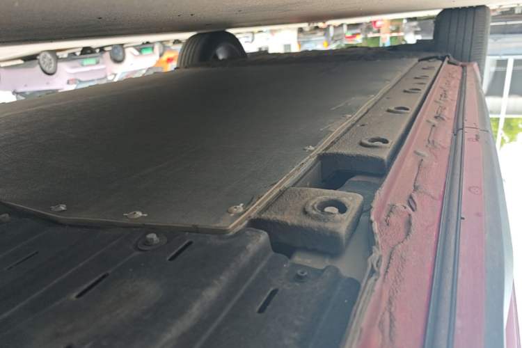 Used Geely Galaxy E5 2024 530km Starship Edition Left Side Sill