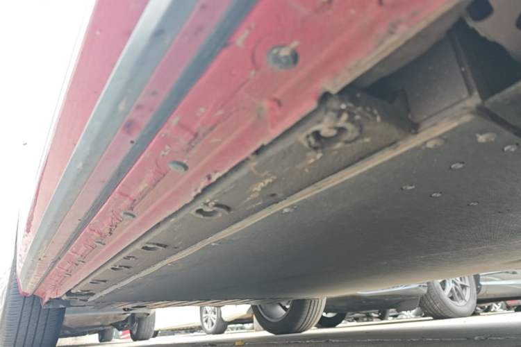 Used Geely Galaxy E5 2024 530km Starship Edition Right Side Sill