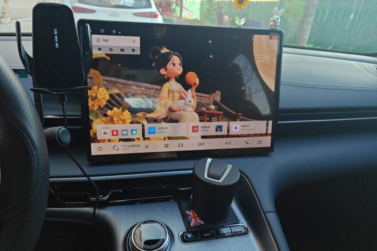 Used Geely Galaxy E5 2024 530km Long-Range Version Audio And AC Panel