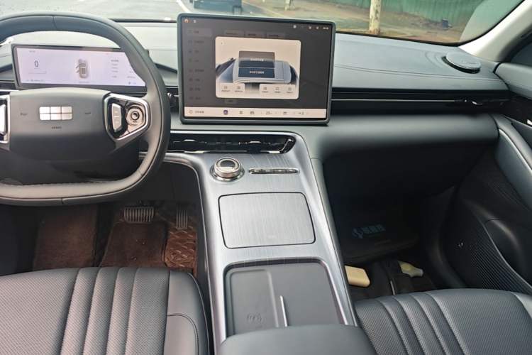 Used Geely Galaxy E5 2024 440km Exploration Version Audio And AC Panel