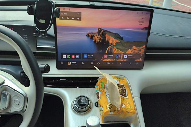 Used Geely Galaxy E5 2024 530 km Exploration+ Version Audio And AC Panel