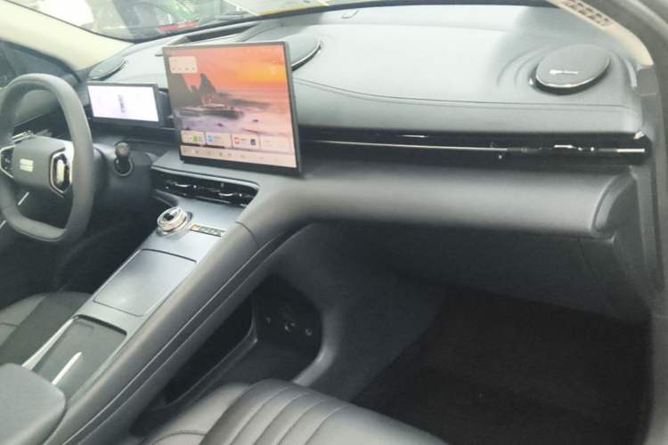 Used Geely Galaxy E5 2024 530km Starship Edition Center Console