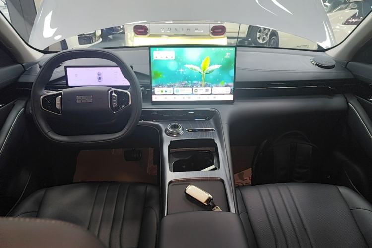 Used Geely Galaxy E5 2024 530km Long-Range Version Center Console