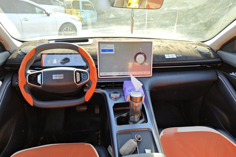 Used Geely Galaxy E5 2024 530km Starship Edition Center Console
