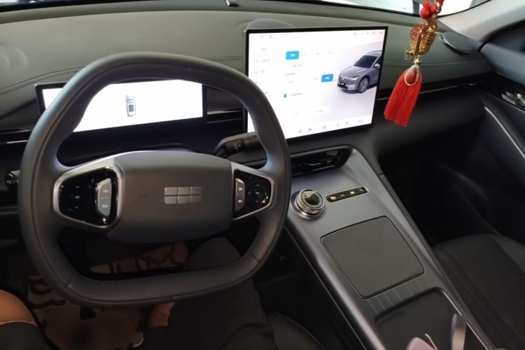 Used Geely Galaxy E5 2024 530km Long-Range Version Center Console