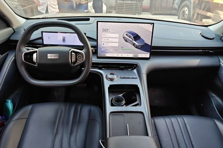 Used Geely Galaxy E5 2024 530 km Exploration+ Version Center Console