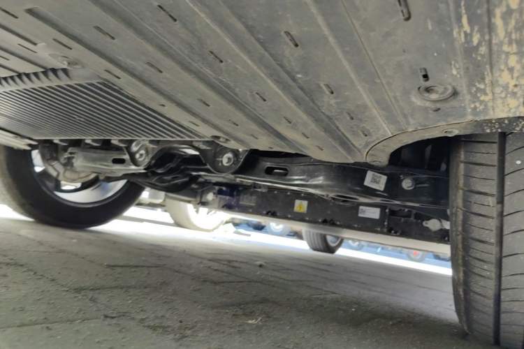 Used Geely Galaxy E5 2024 440km Launch Edition Chassis Rear Right