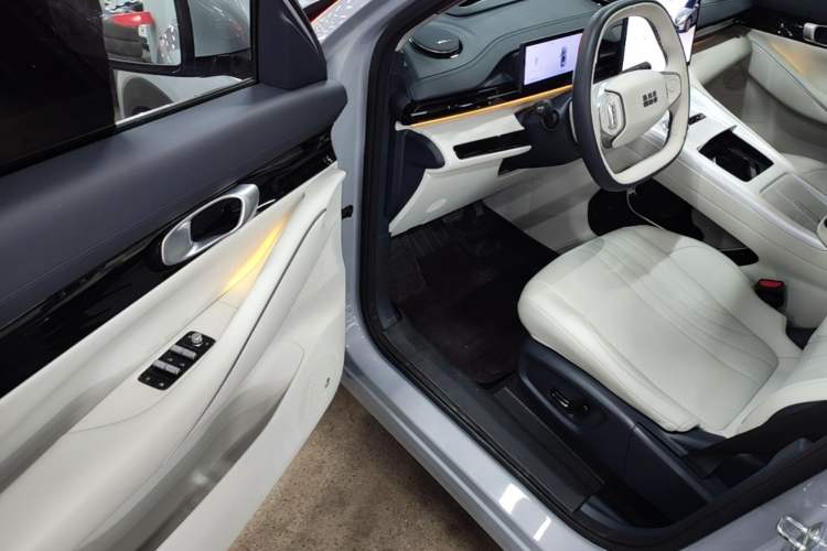 Used Geely Galaxy E5 2024 530 km Exploration+ Version Driver Seat