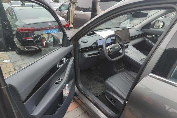 Used Geely Galaxy E5 2024 530 km Exploration+ Version Driver Seat