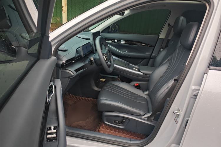 Used Geely Galaxy E5 2024 440km Exploration Version Driver Seat