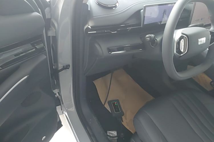 Used Geely Galaxy E5 2024 440km Exploration Version Driver Seat