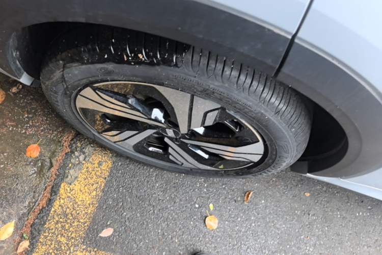 Used Geely Galaxy E5 2024 530km Starship Edition Exterior 5