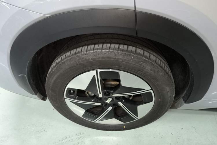 Used Geely Galaxy E5 2024 530 km Exploration+ Version Exterior 5