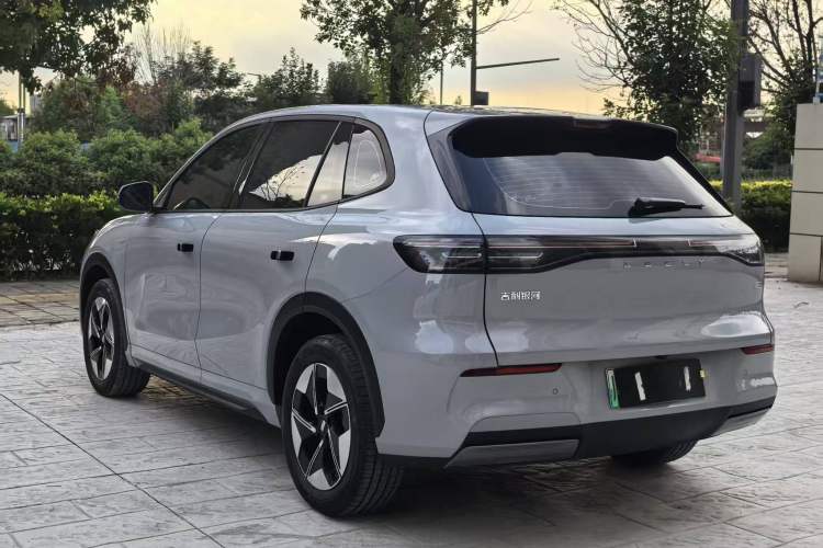 Used Geely Galaxy E5 2024 440km Exploration Version Exterior 7