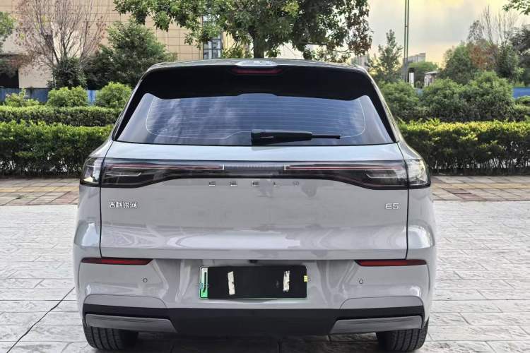 Used Geely Galaxy E5 2024 440km Exploration Version Exterior 8