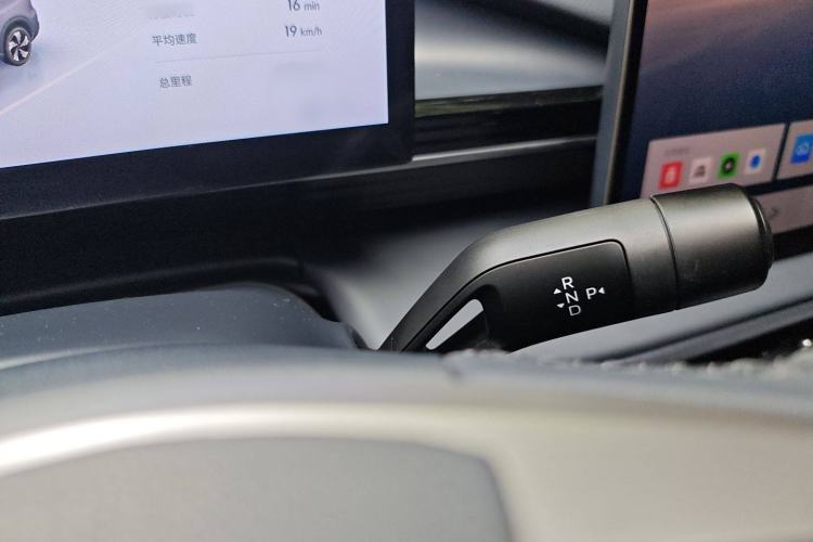 Used Geely Galaxy E5 2024 530km Long-Range Version Gear Lever