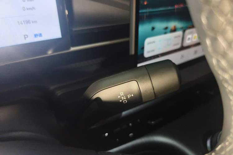 Used Geely Galaxy E5 2024 440km Exploration Version Gear Lever