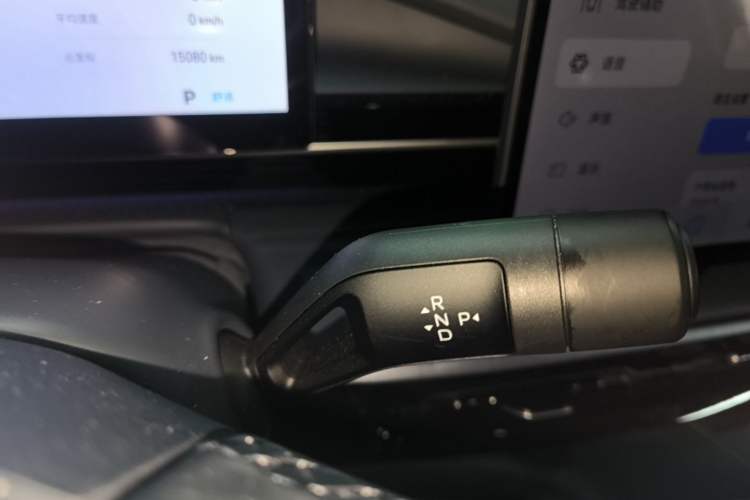 Used Geely Galaxy E5 2024 530 km Exploration+ Version Gear Lever