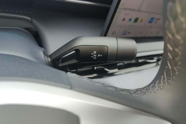 Used Geely Galaxy E5 2024 530 km Exploration+ Version Gear Lever