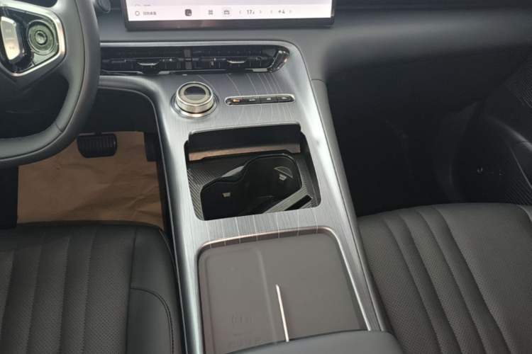 Used Geely Galaxy E5 2024 530 km Exploration+ Version Gear Lever
