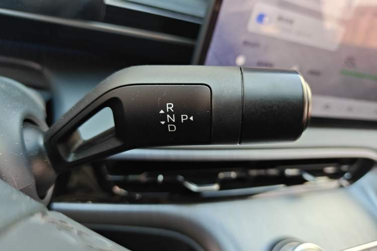 Used Geely Galaxy E5 2024 530 km Exploration+ Version Gear Lever