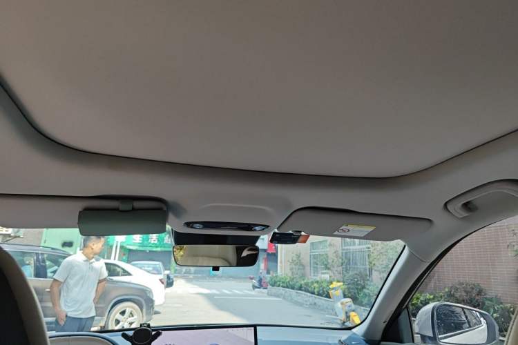 Used Geely Galaxy E5 2024 440km Exploration Version Headliner