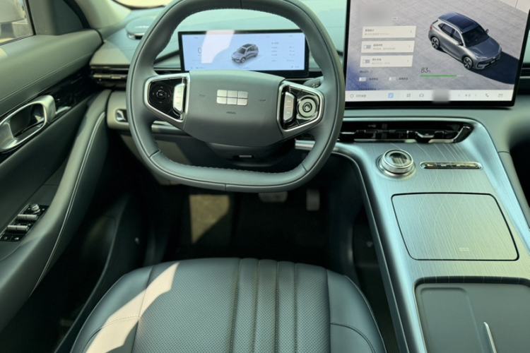 Used Geely Galaxy E5 2024 530km Long-Range Version Interior 1