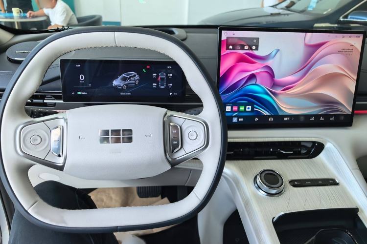 Used Geely Galaxy E5 2024 530km Starship Edition Interior 1