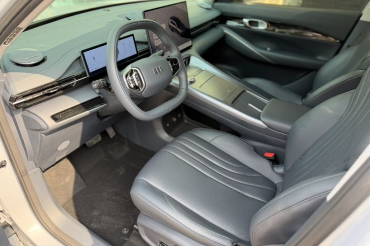 Used Geely Galaxy E5 2024 530km Long-Range Version Interior 2