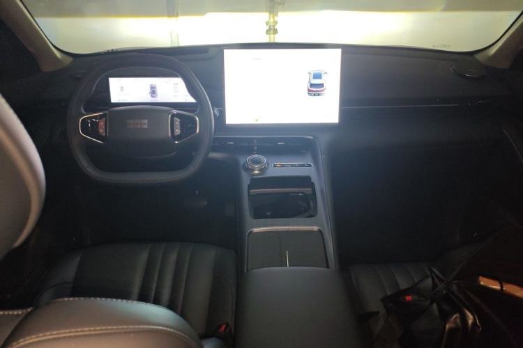 Used Geely Galaxy E5 2024 530km Starship Edition Interior 2