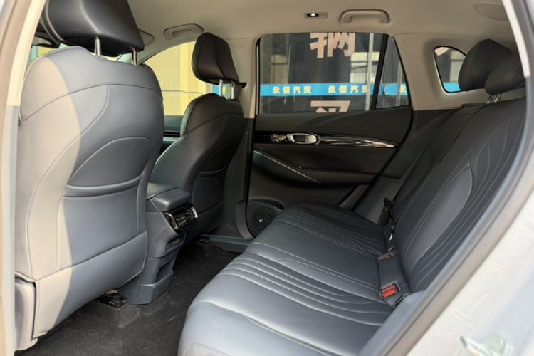 Used Geely Galaxy E5 2024 530km Long-Range Version Interior 3
