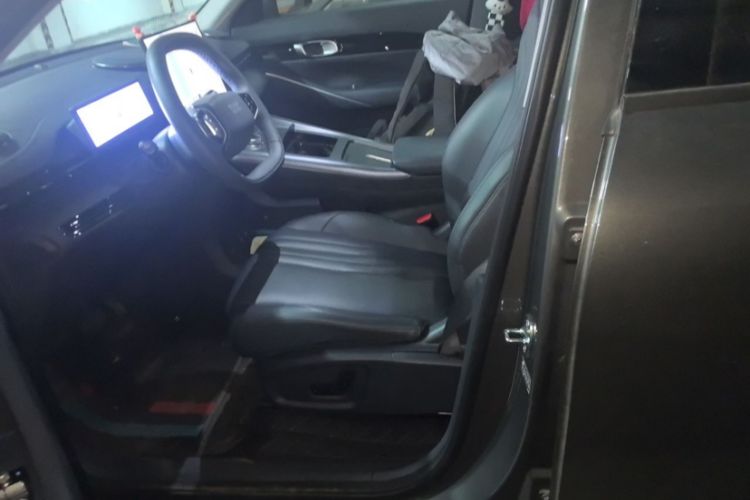 Used Geely Galaxy E5 2024 440km Exploration Version Interior 3