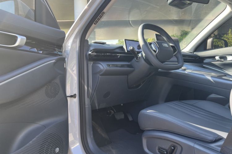 Used Geely Galaxy E5 2024 530km Long-Range Version Interior 5