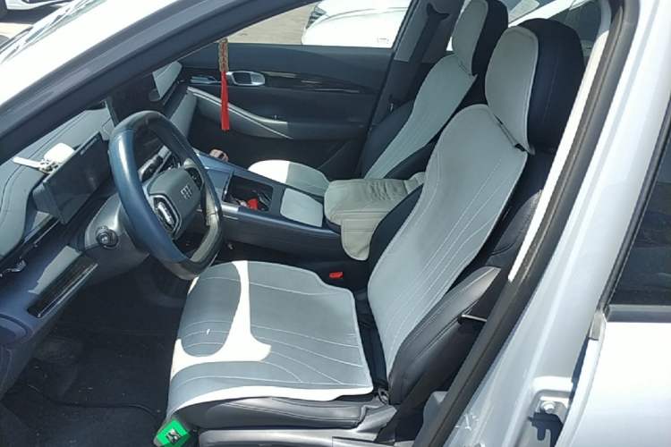 Used Geely Galaxy E5 2024 440km Launch Edition Left Front Seat