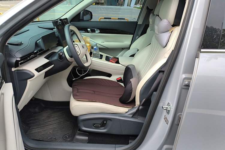 Used Geely Galaxy E5 2024 530 km Exploration+ Version Left Front Seat