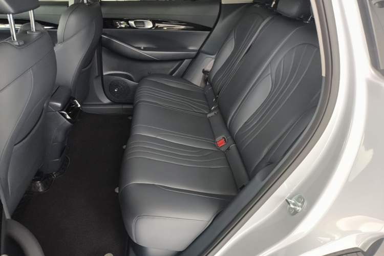 Used Geely Galaxy E5 2024 530 km Exploration+ Version Left Rear Seat