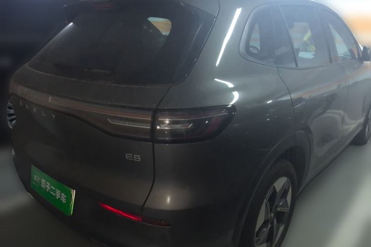 Used Geely Galaxy E5 2024 440km Exploration Version Rear Right 45 Deg