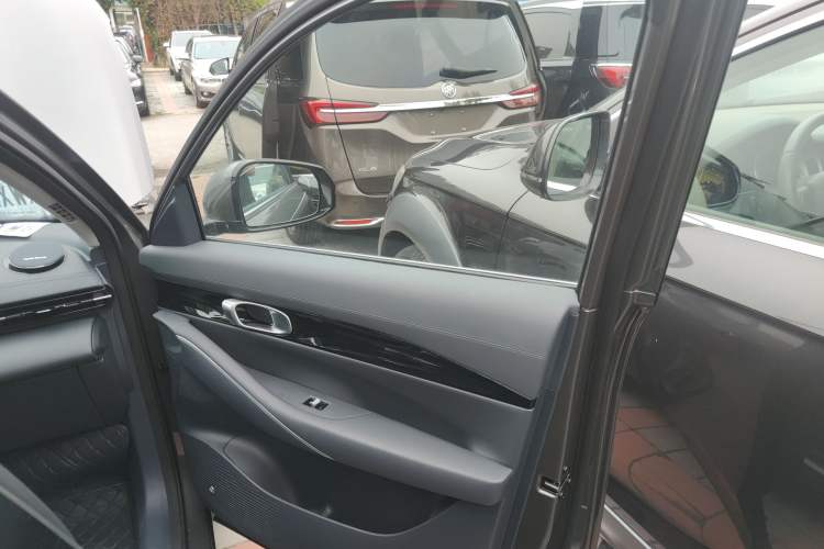 Used Geely Galaxy E5 2024 530 km Exploration+ Version Right Front Door Interior