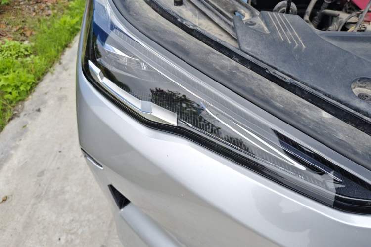 Used Geely Galaxy E5 2024 530km Starship Edition Right Front Headlight