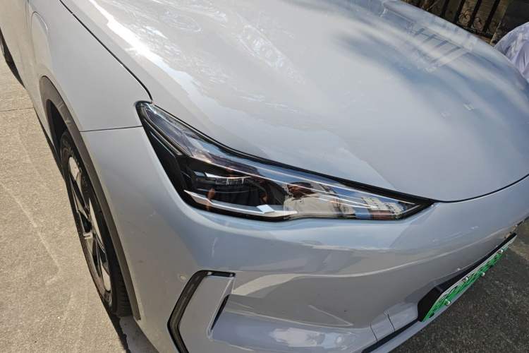 Used Geely Galaxy E5 2024 440km Exploration Version Right Front Headlight