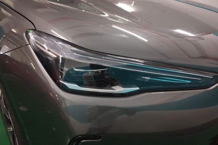 Used Geely Galaxy E5 2024 440km Launch Edition Right Front Headlight