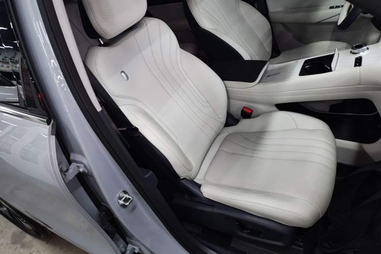 Used Geely Galaxy E5 2024 530 km Exploration+ Version Right Front Seat
