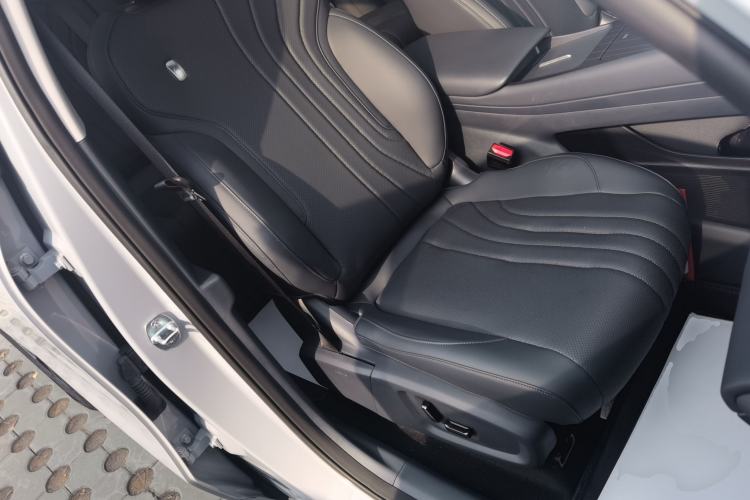 Used Geely Galaxy E5 2024 530 km Exploration+ Version Right Front Seat