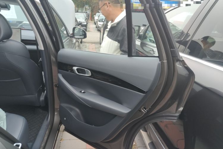 Used Geely Galaxy E5 2024 530 km Exploration+ Version Right Rear Door Interior