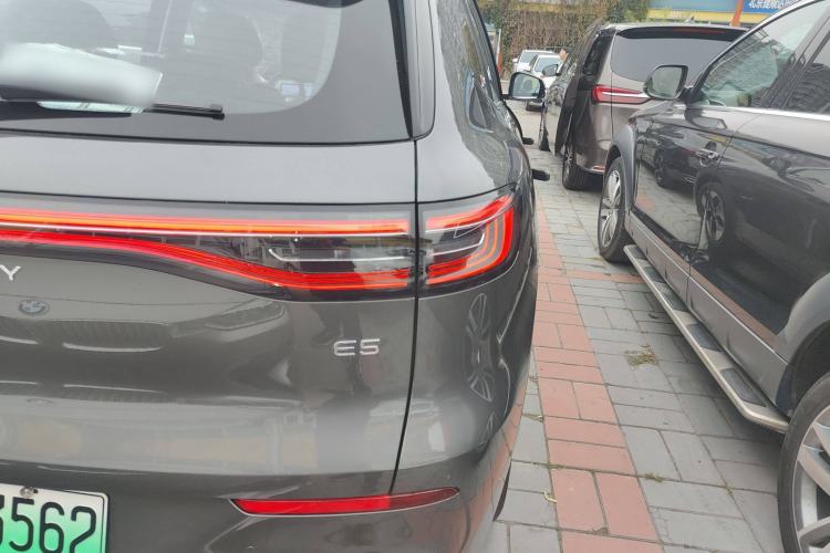 Used Geely Galaxy E5 2024 530 km Exploration+ Version Right Rear Taillight