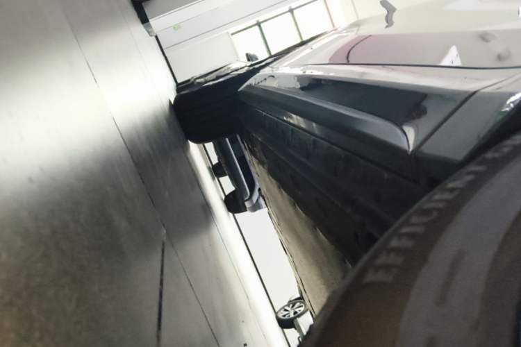 Used Geely Galaxy E5 2024 530km Starship Edition Right Side Sill