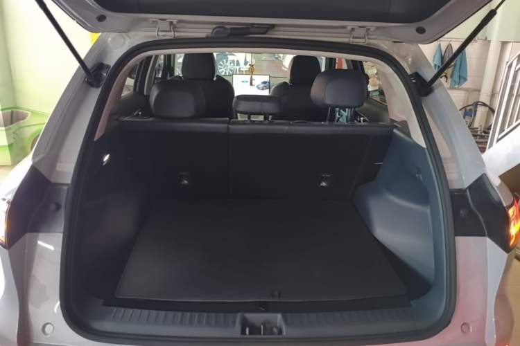 Used Geely Galaxy E5 2024 530km Long-Range Version Trunk