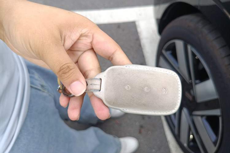 Used Geely Galaxy E5 2024 530km Starship Edition Vehicle Key